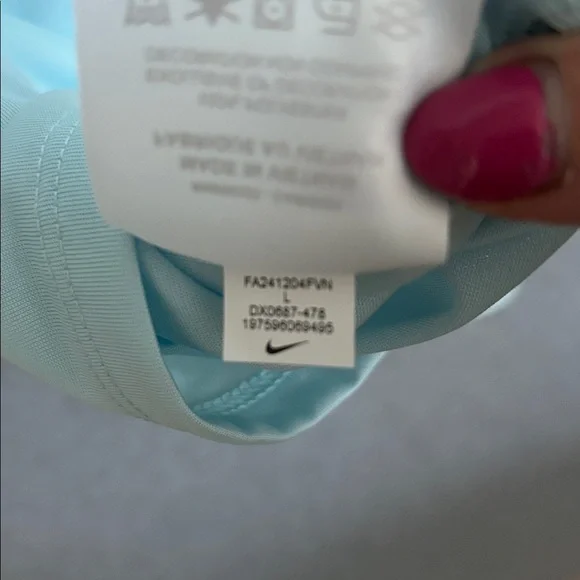 NWT Nike Dri-Fit Womens Training Top L Sky Blue - Picture 6 of 12